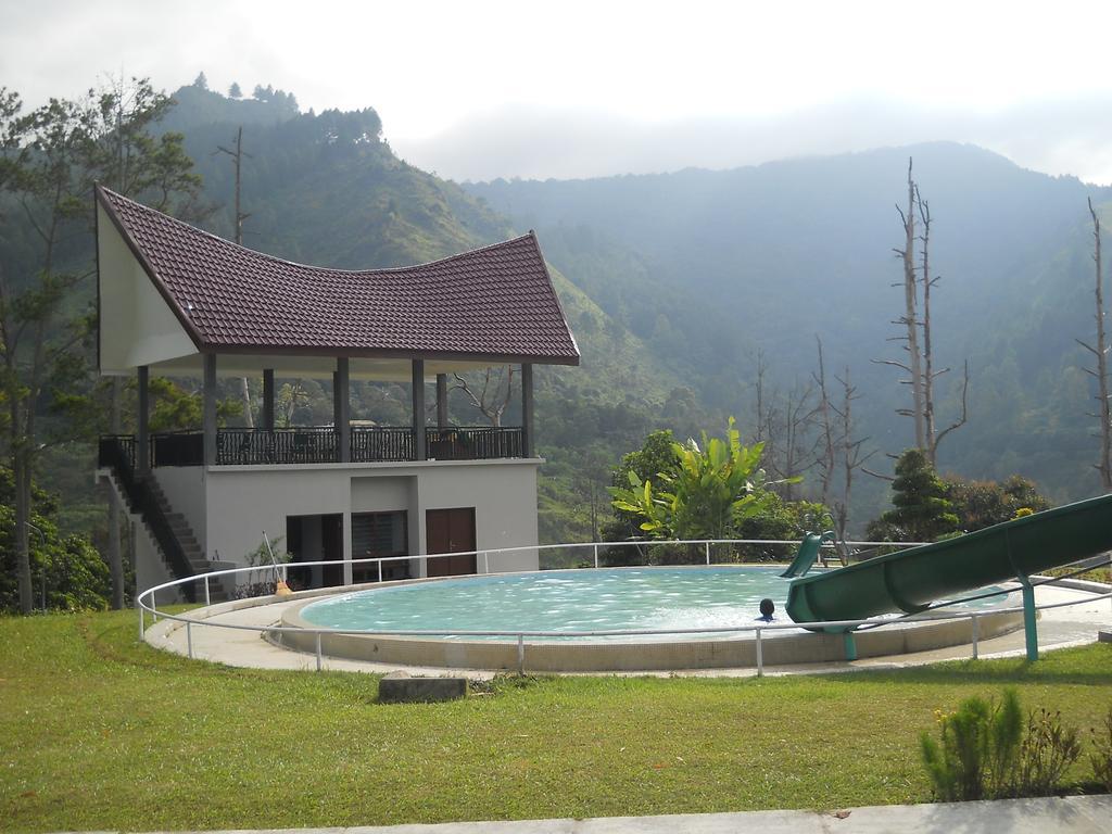 Patra Comfort Parapat Extérieur photo